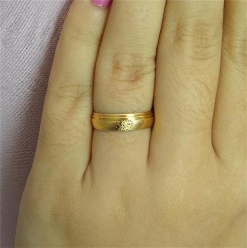 Aliança Diamantada com Micro Zircônia Folheado a Ouro