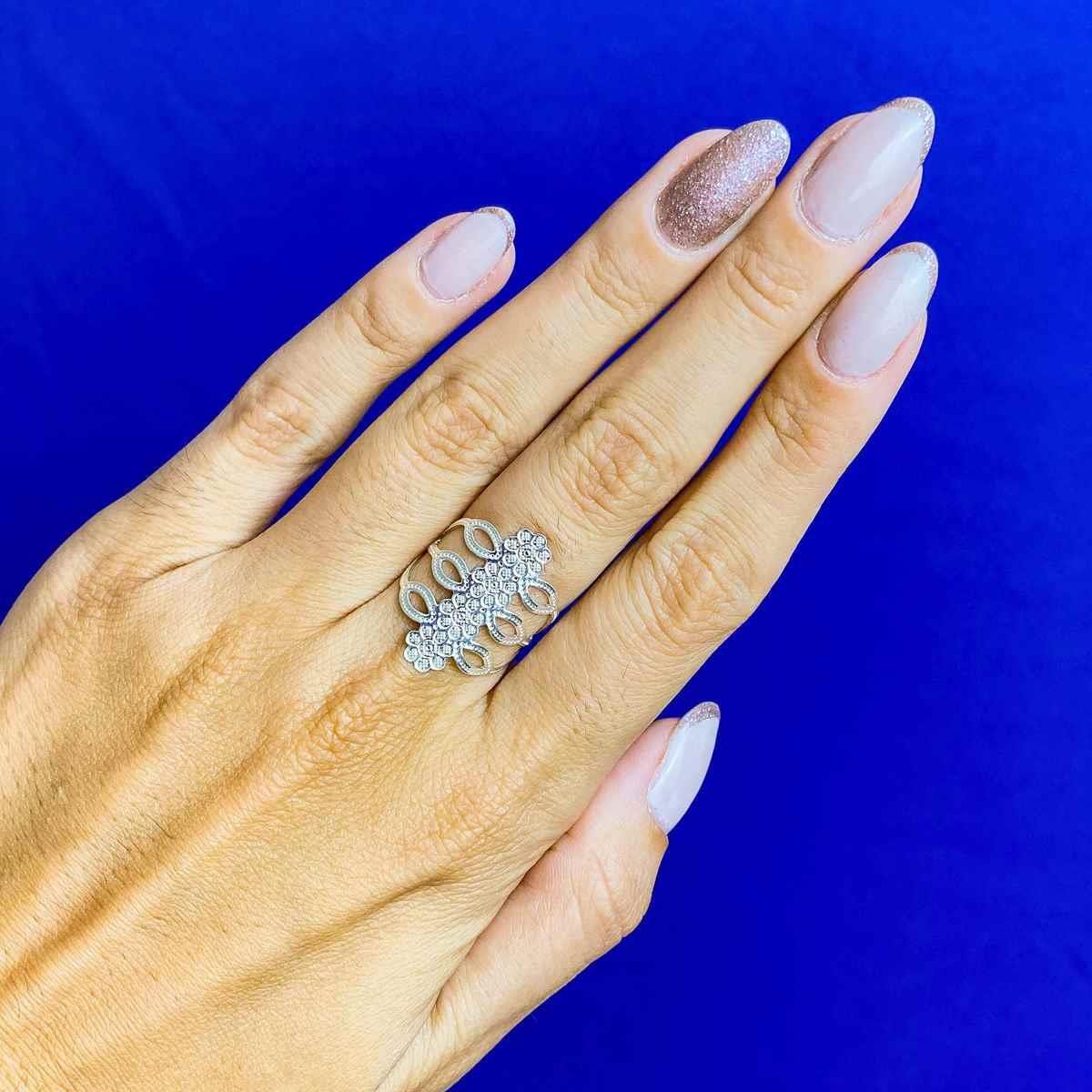 Anel de Margaridas e Aro Detalhado Folheado a Prata