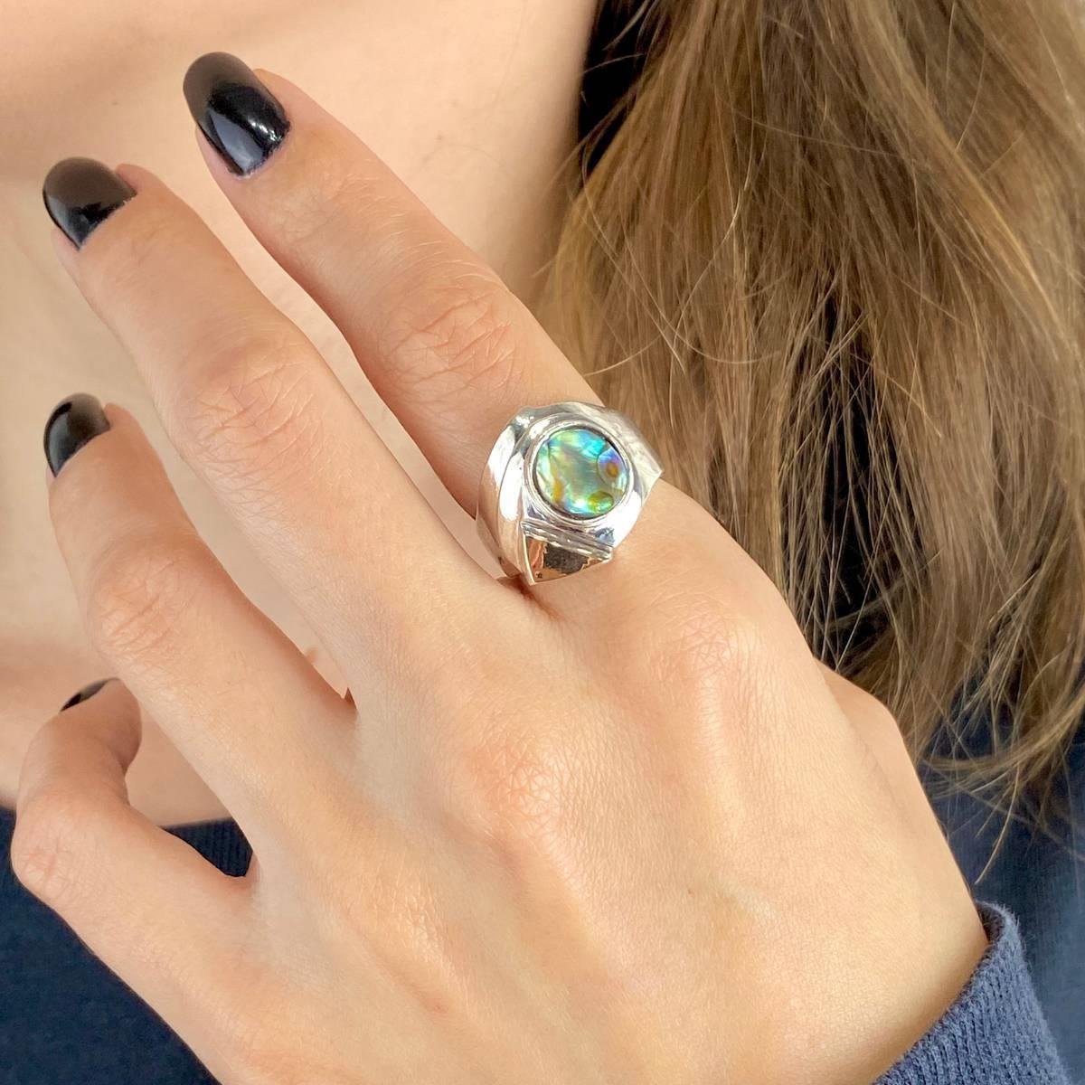 Anel de Prata 925 com Madrepérola e Detalhe em Ouro 18K