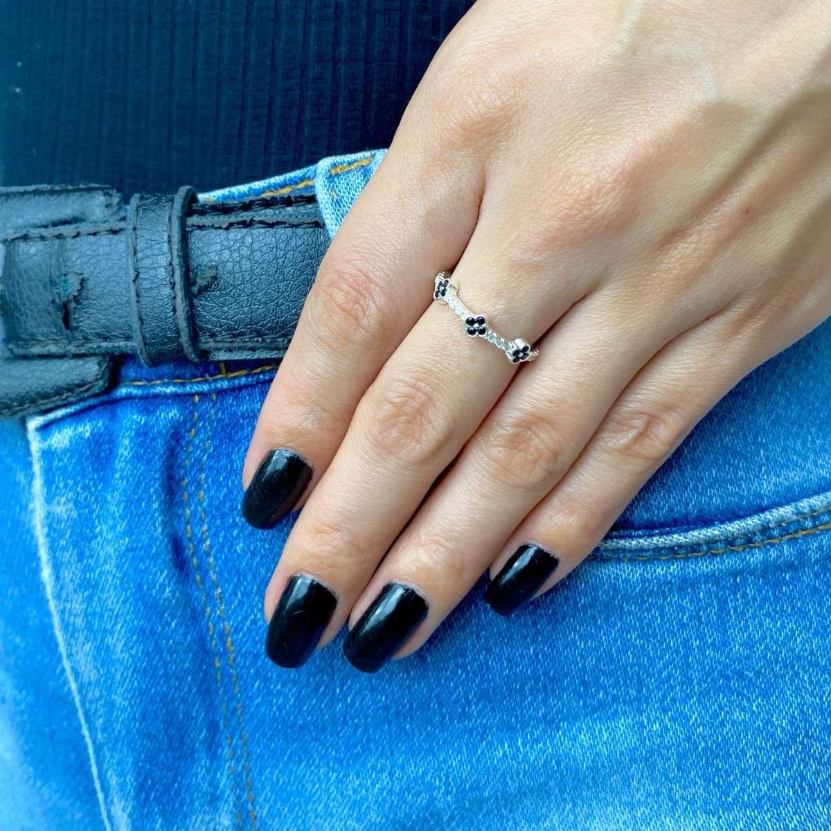 Anel Trevo Van Cleef Virginia de Prata 925