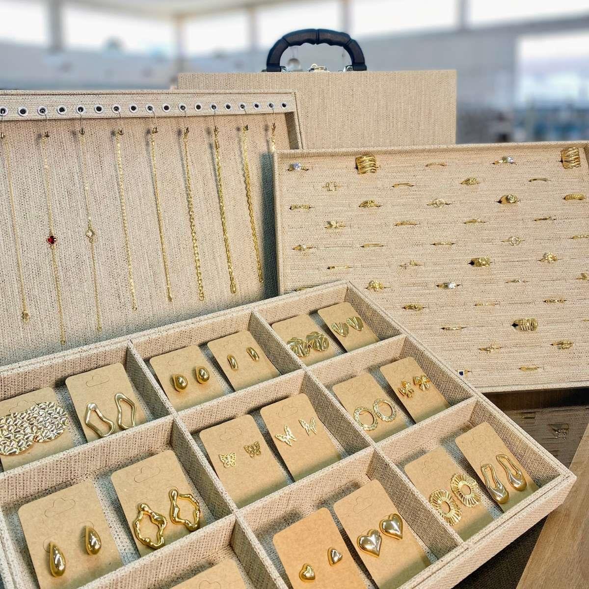 Bandeja Grande para Pulseira Tecido Milão - SOB ENCOMENDA