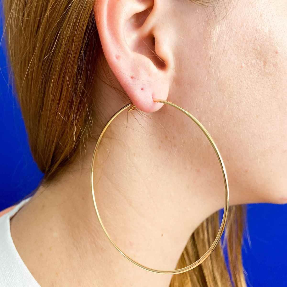 Brinco Argola Extra Grande Lisa Folheado a Ouro