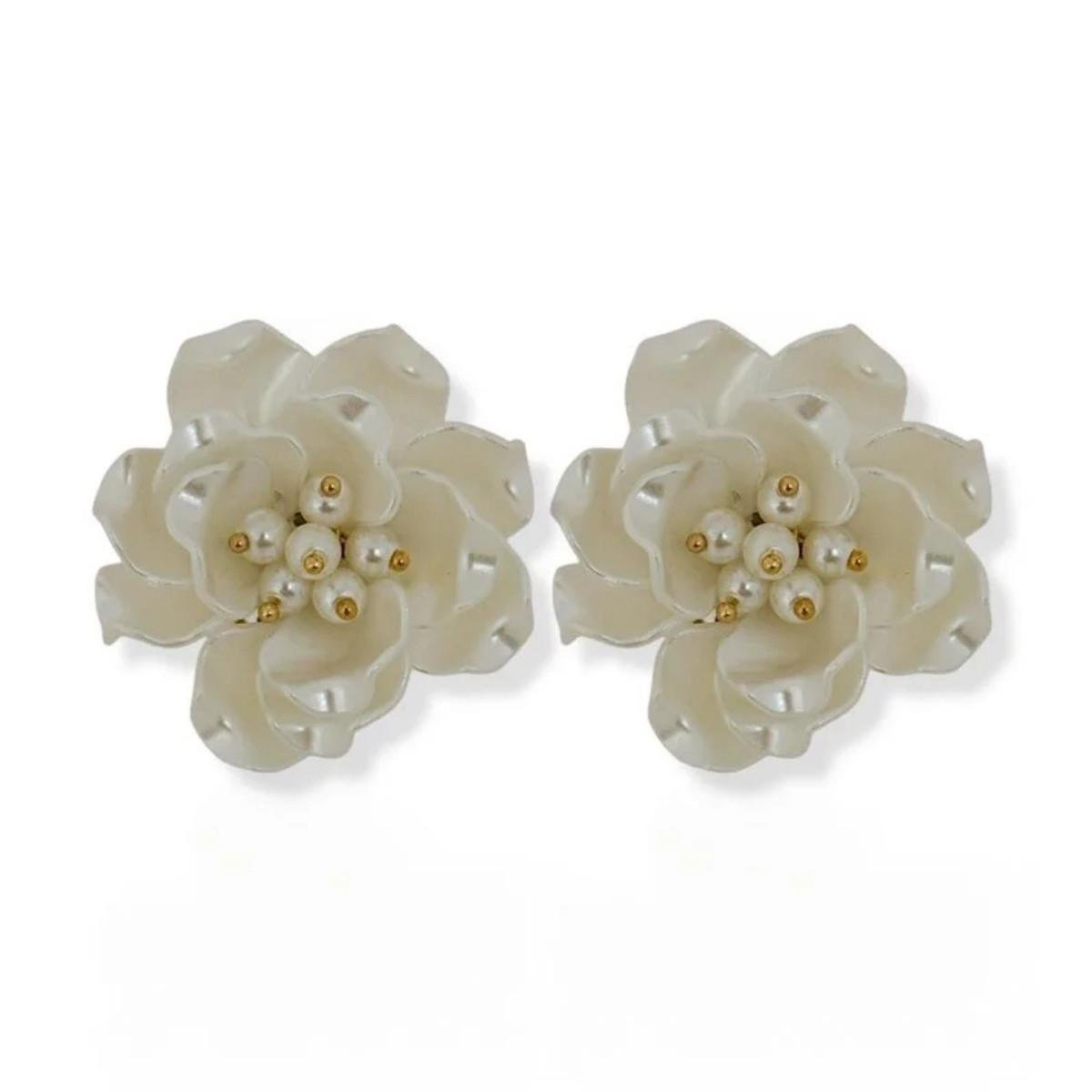 BRINCO BANHADO A OURO FLOR MIOLO PEROLA