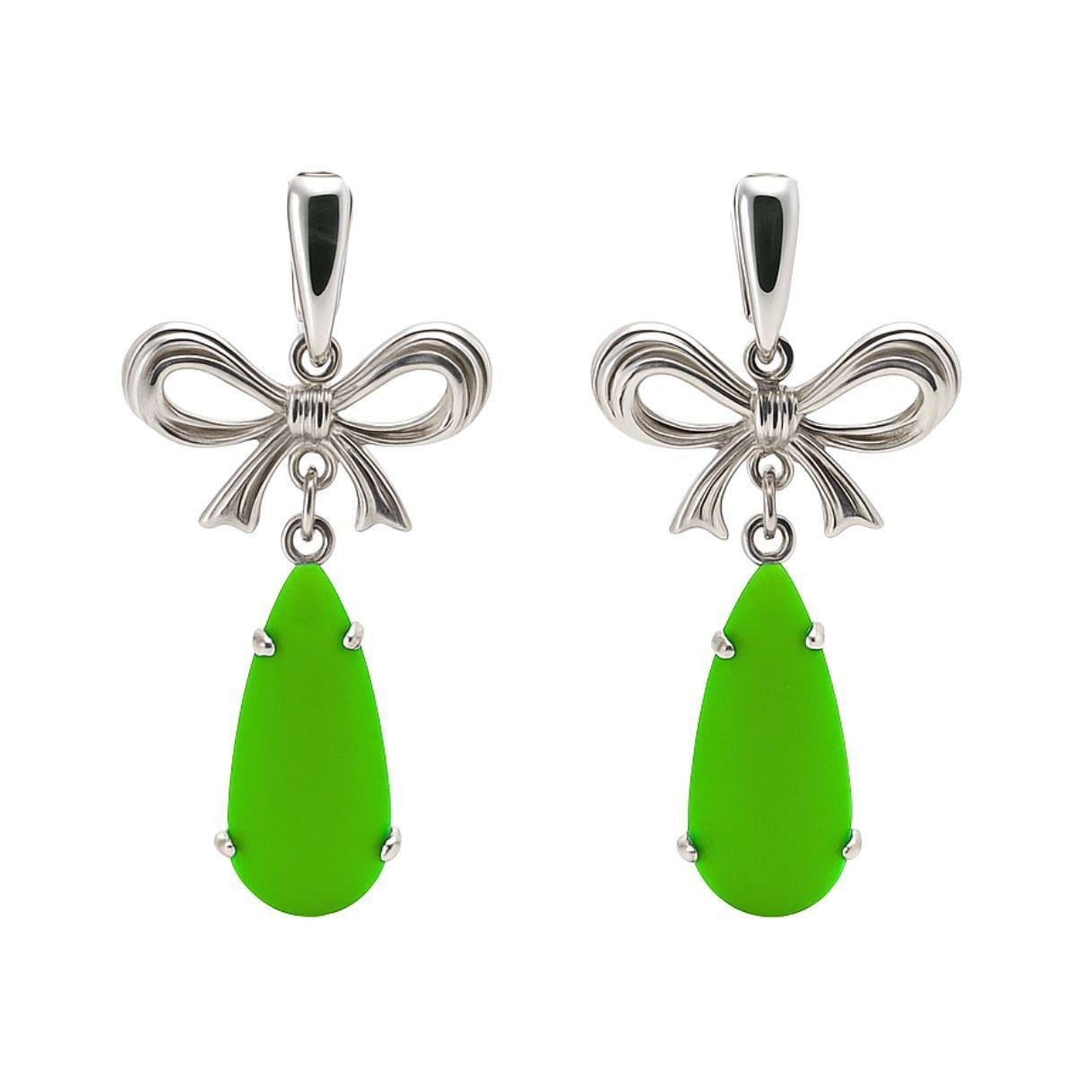 BRINCO BANHADO A PRATA BASE COM LAÇO VAZADO E PEDRA