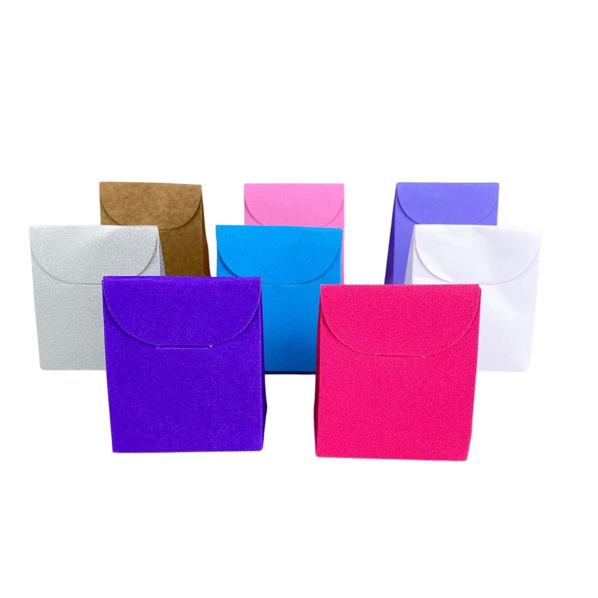 Caixinha de Papelão Piramide Cores Diversas