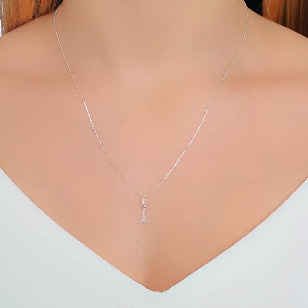 COLAR DE PRATA 925 COM PINGENTE DE LETRA