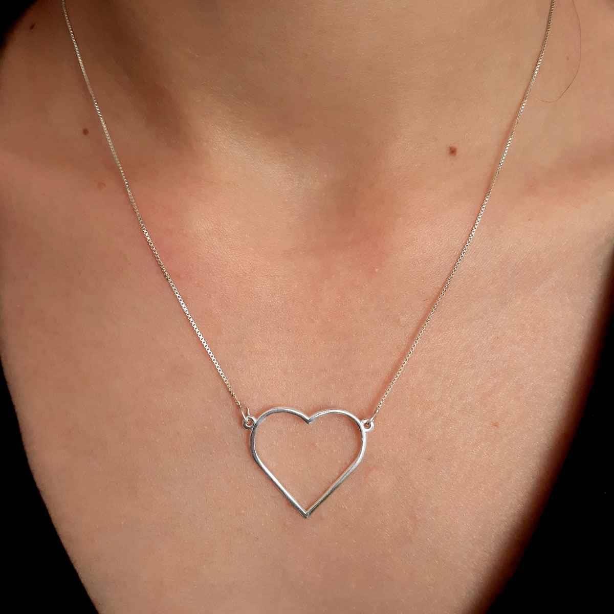 Colar Coração Vazado de Prata 925