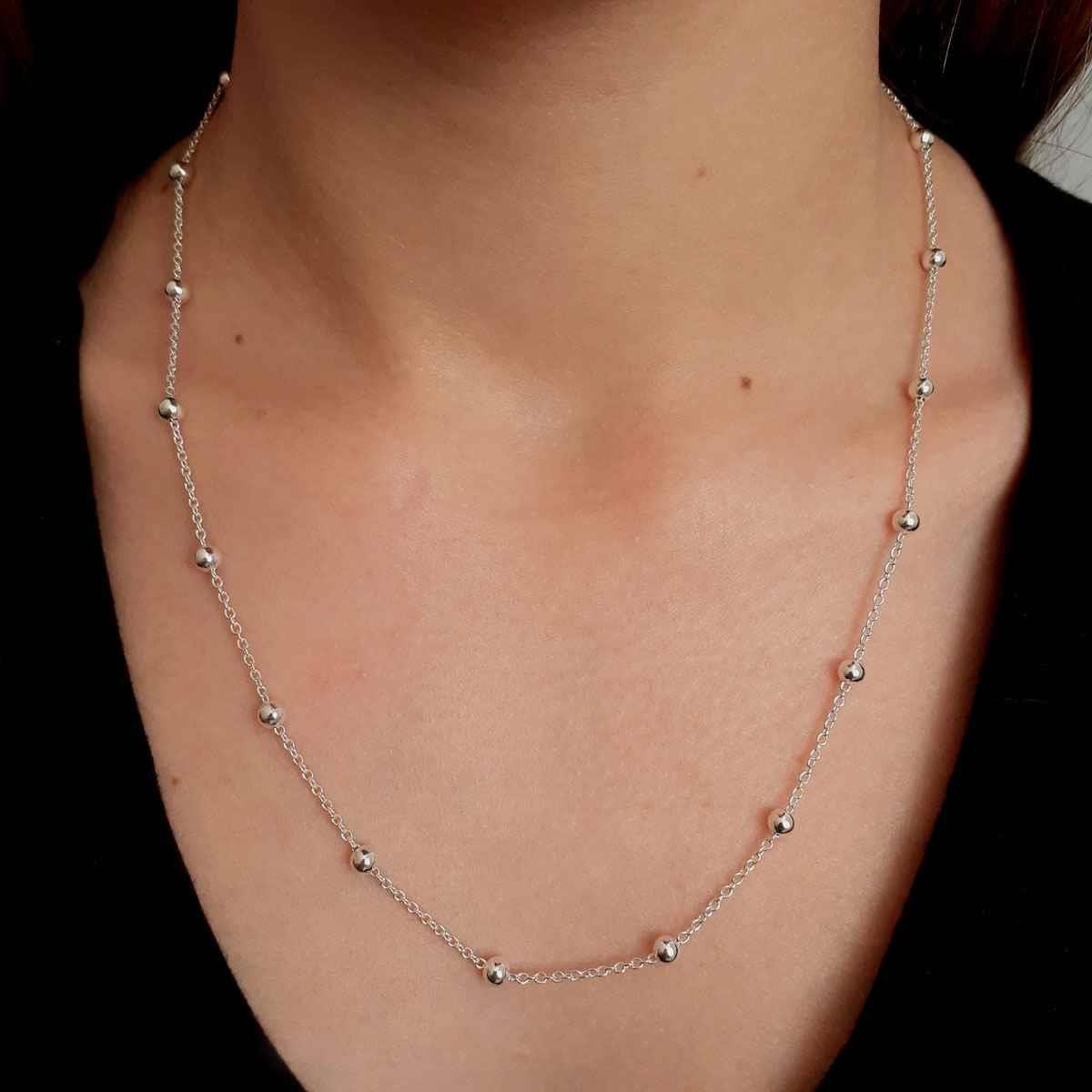 Gargantilha de Bolinhas 50cm em prata 925