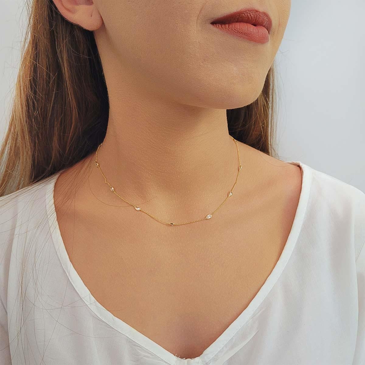 Gargantilha Mini Elo Português com Zircônia Lágrima Folheado a Ouro