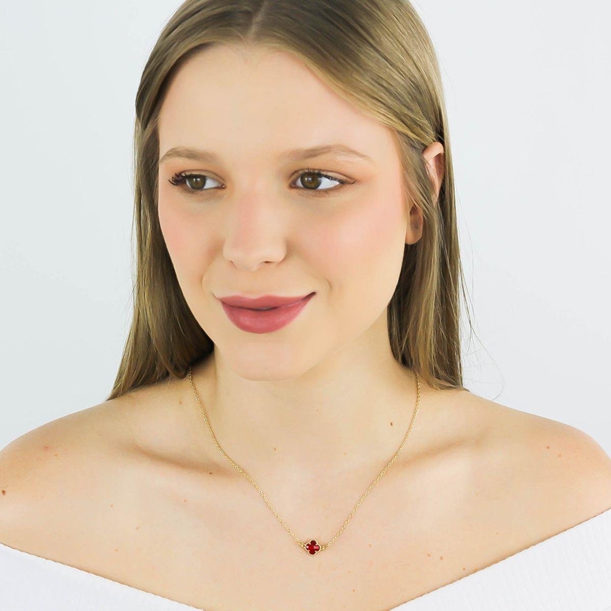 Choker Virgínia Trevo 40cm Banhado a Ouro
