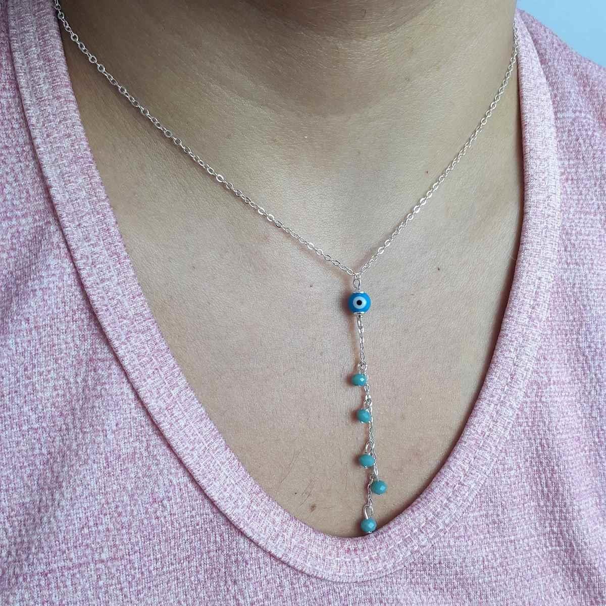 Gargantilha Cadeadinho Com Pendulo de Olho Grego e Miçangas Coloridas Folheado a Prata
