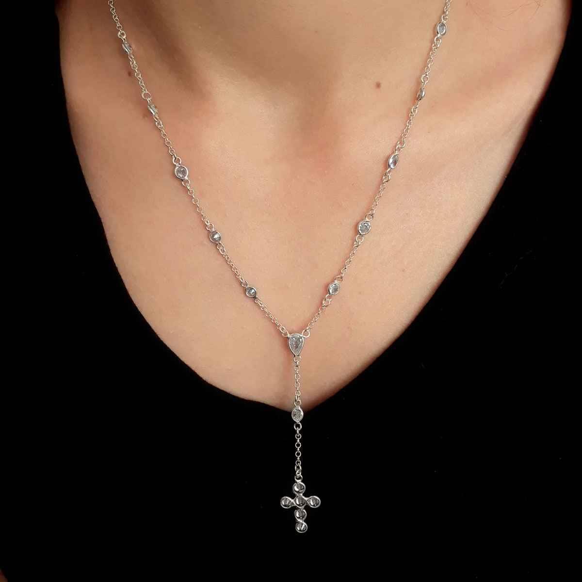 Gargantilha de Cruz Prata 925 com Zircônia