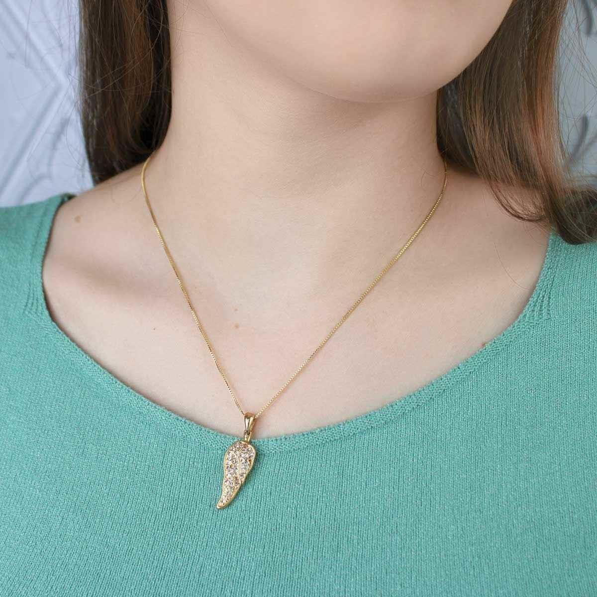 Gargantilha com Pingente de Pimenta com Strass Folheado a Ouro