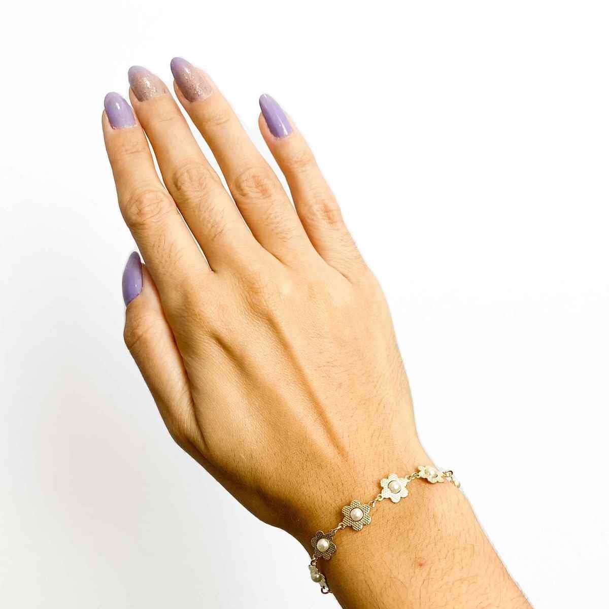 Pulseira Flor com Pérola Folheado a Ouro
