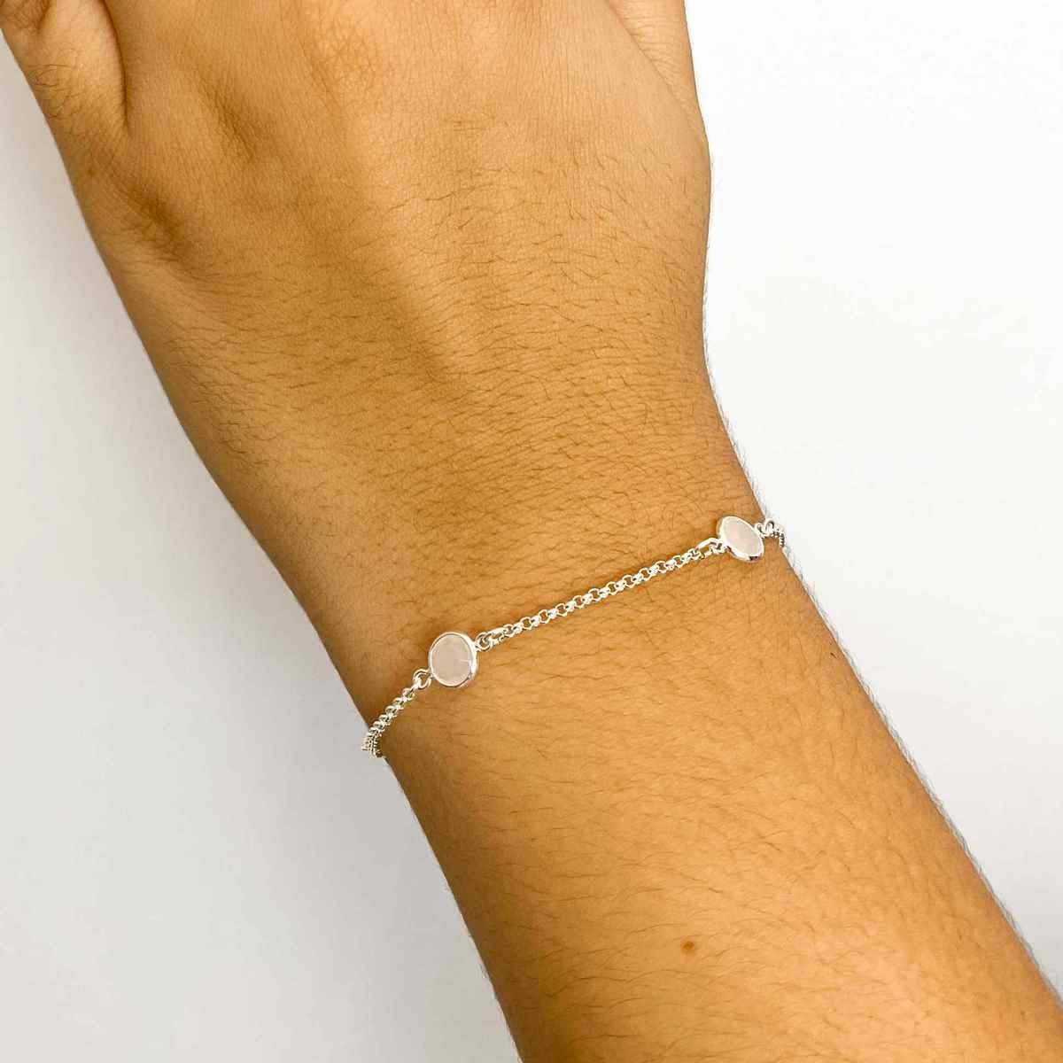 Pulseira Elo Português com Pedras Folheado a Prata
