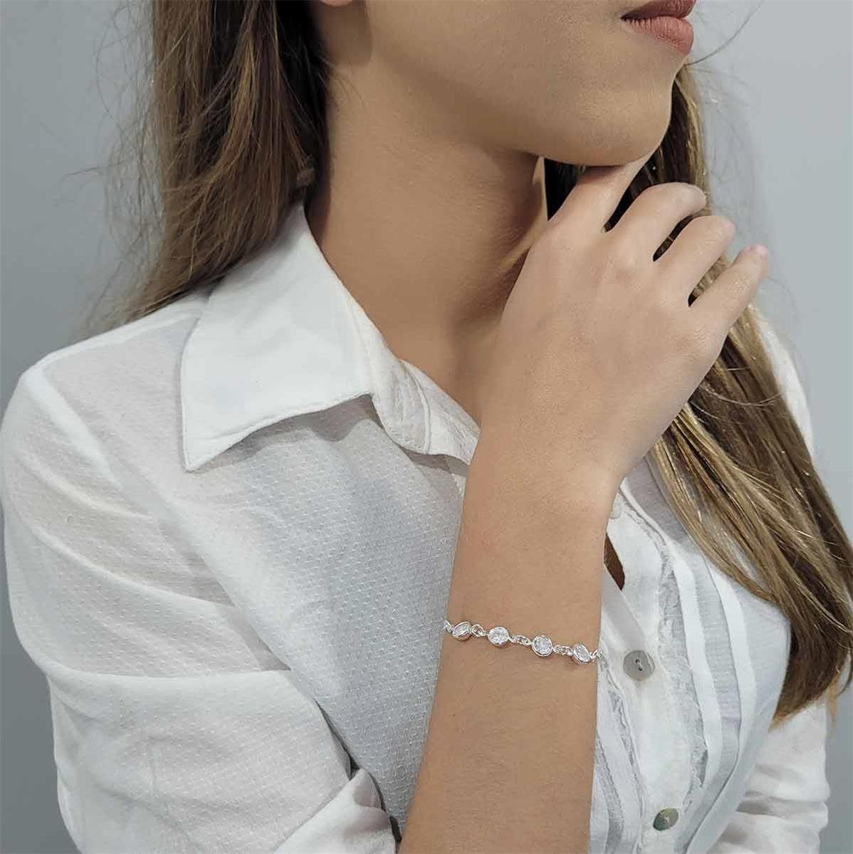 Pulseira De Prata Quatro Pontos De Luz Meia Taça 18Cm - Cristal